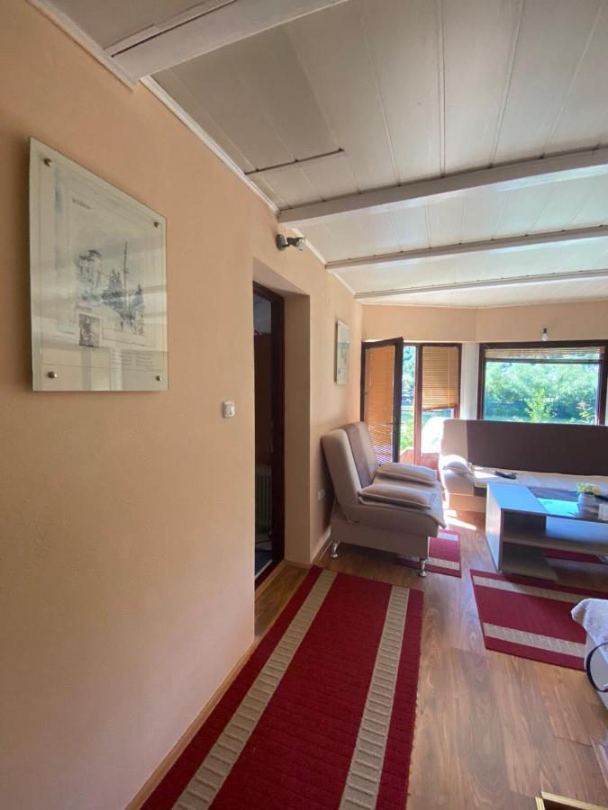 Villa Dino Kulen Vakuf Extérieur photo