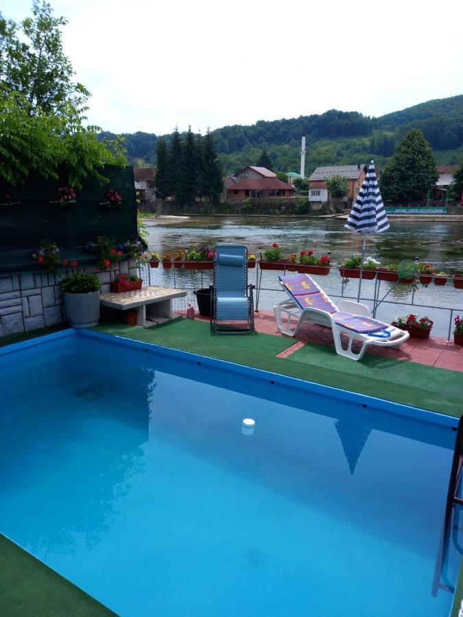Villa Dino Kulen Vakuf Extérieur photo