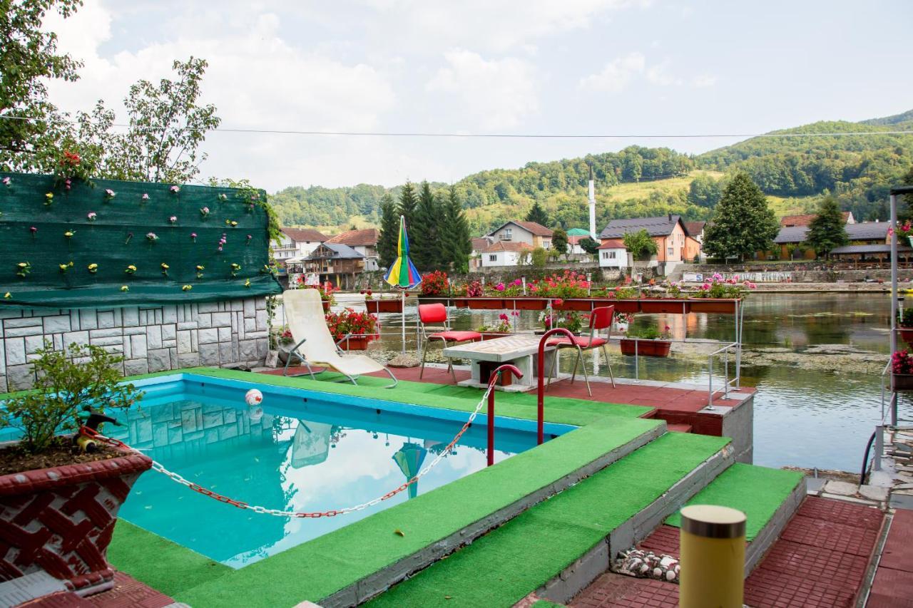 Villa Dino Kulen Vakuf Extérieur photo